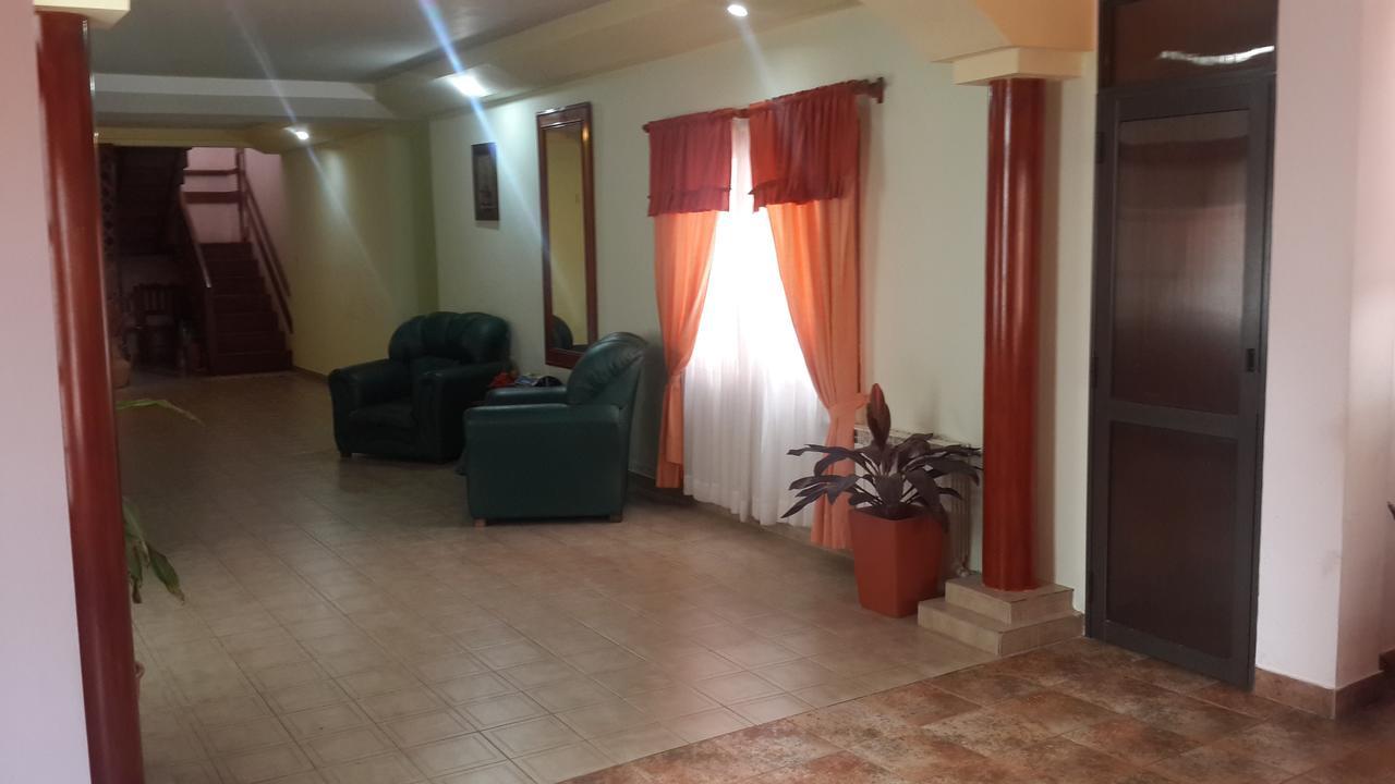 Gran Hotel Arauco Aimogasta 外观 照片